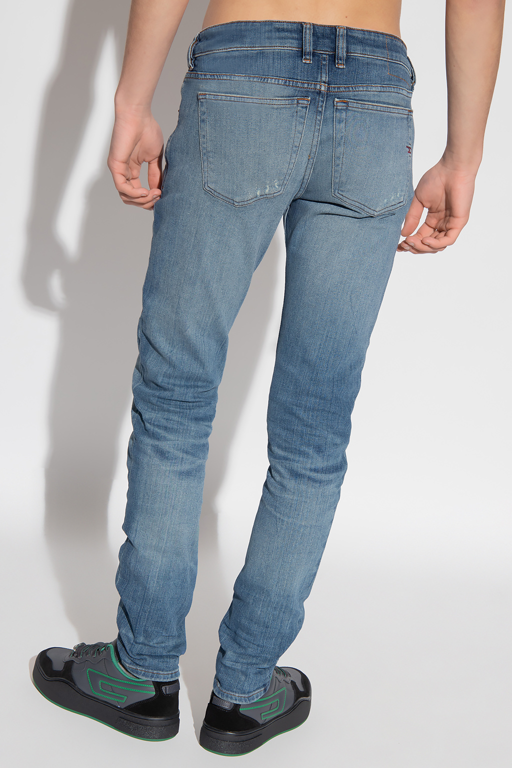 Diesel '1979 SLEENKER L.32' jeans