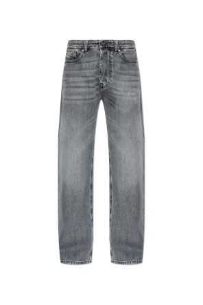 ‘1980 D-EEPER’ jeans