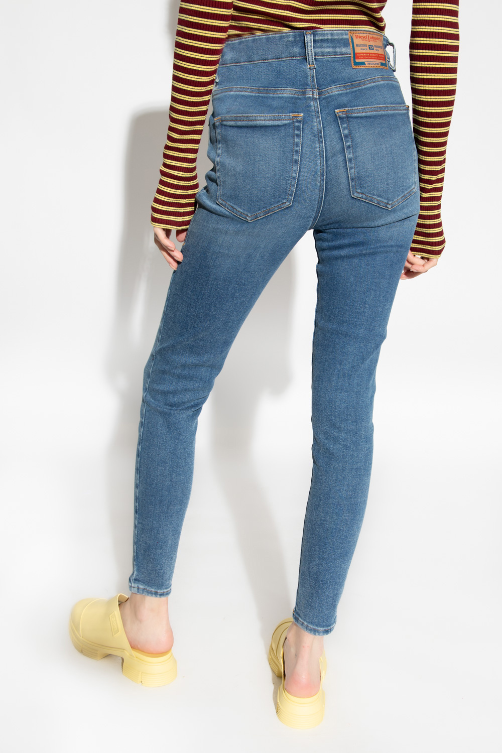 Diesel ‘1984 SLANDY HIGH’ Threadbare jeans