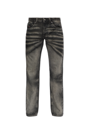 ‘1985 LARKEE-FSJ’ jeans