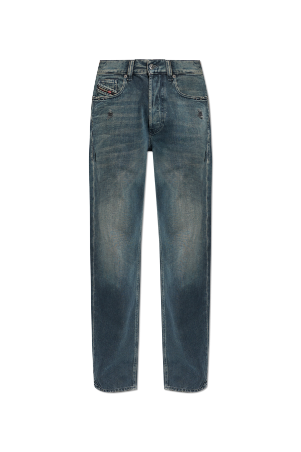 ‘1988 D-ARK’ jeans od Diesel