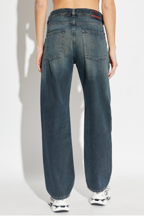 Diesel Jeans “1988 D-ARK”