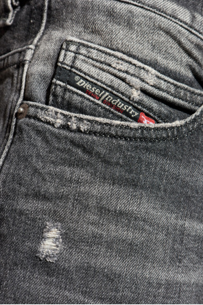 Diesel Jeans `1993 D-VYL A15797`