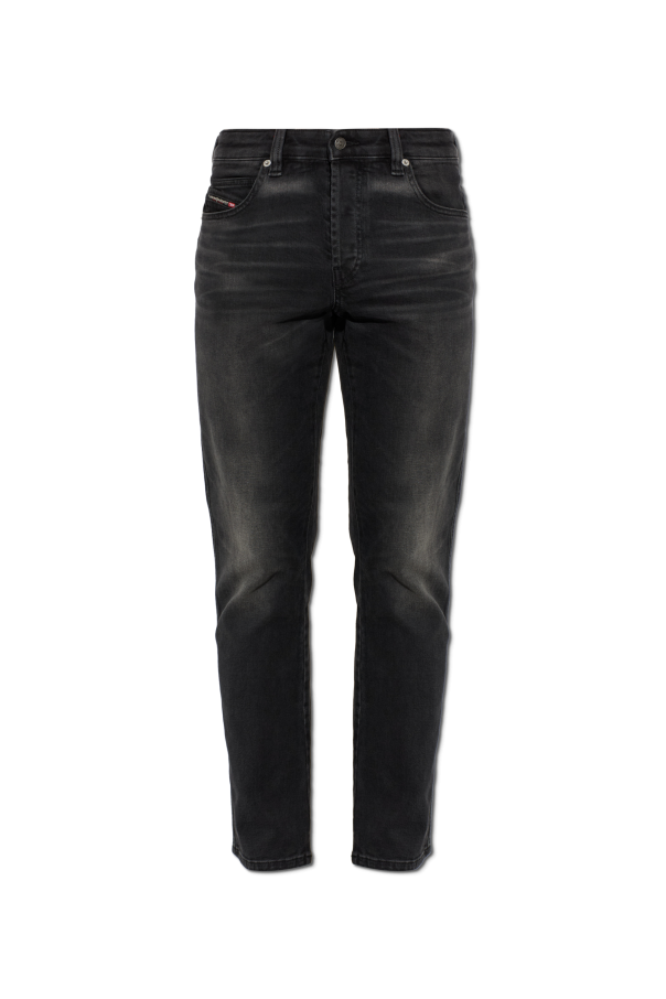 ‘1993 D-VYL’ jeans od Diesel