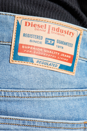 Diesel Jeans „1993 D-VYL“