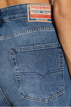 Diesel Jeans „1996 D-SIRE“