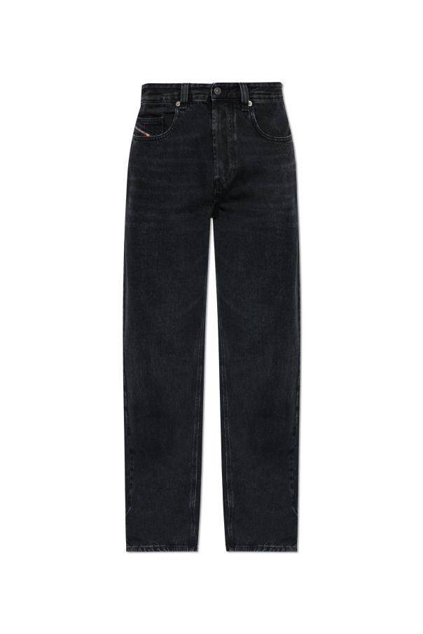 ‘2001 D-MACRO’ jeans od Diesel
