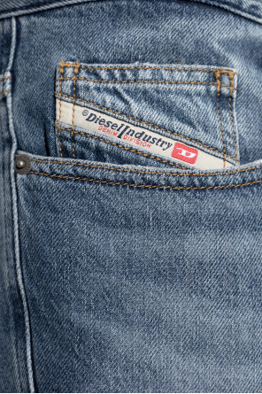 Diesel ‘2001 D-MACRO’ jeans