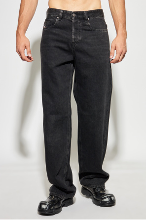 Diesel Jeans "2001 D-MACRO"