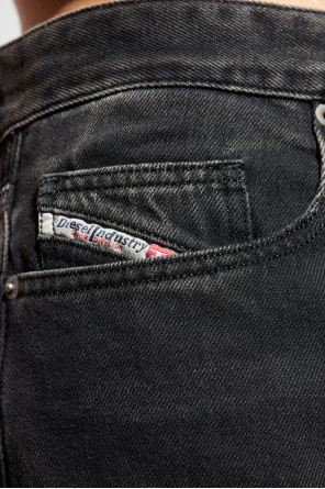 Diesel Jeans "2001 D-MACRO"
