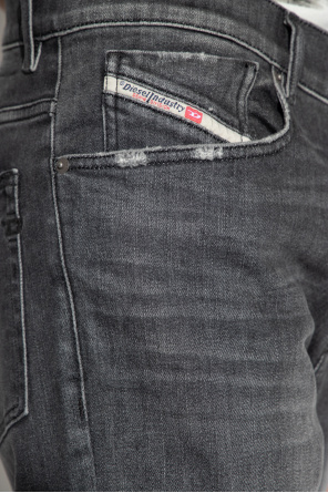 Diesel ‘2005 D-FINNING L.32’ jeans