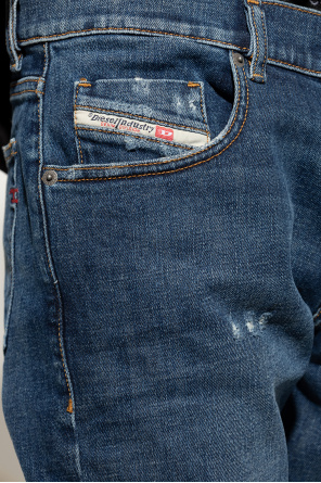 Diesel ‘2019 D-STRUKT L.32’ jeans
