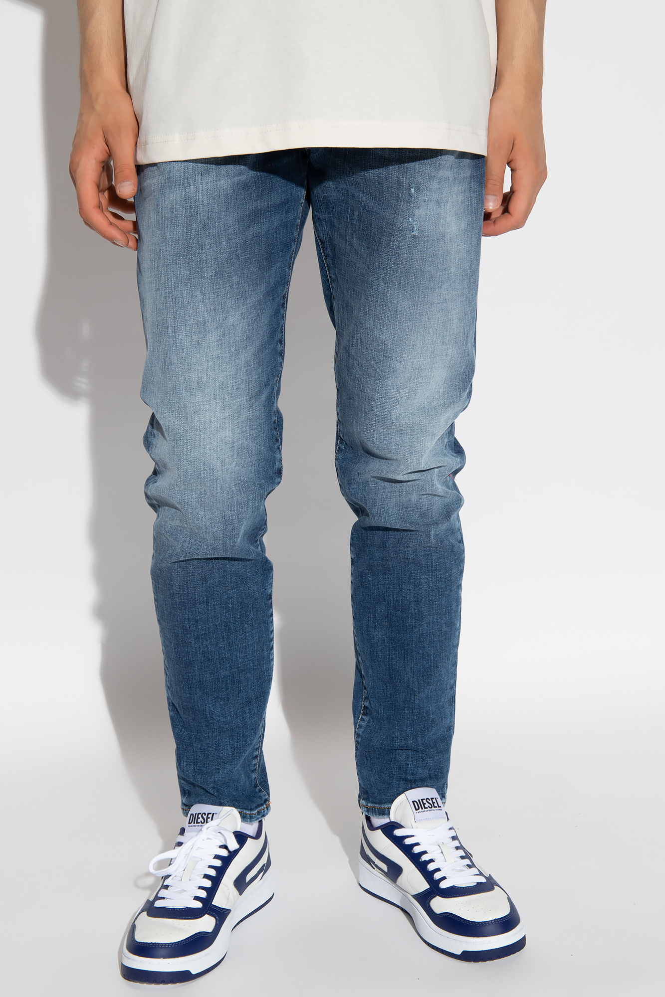 Diesel ‘2019 D-STRUKT L.32’ jeans