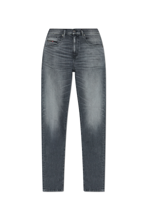 Vaqueros `2019 D-STRUKT`