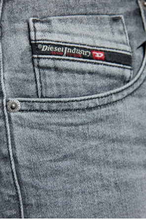 Diesel Jeansy `2019 D-STRUKT`