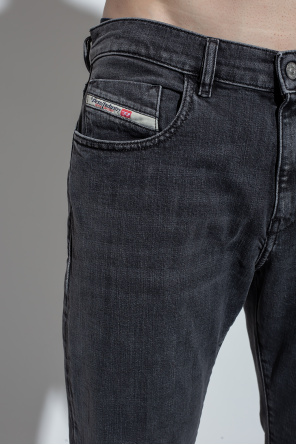 Diesel ‘2019 D-Strukt’ slim-fit jeans