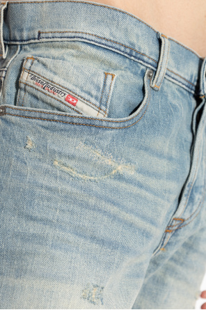 Diesel Jeans `2023 D-FINITIVE`