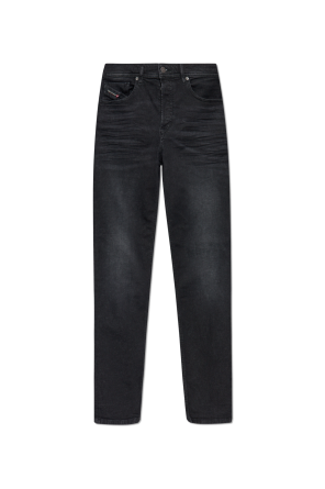 Jeansy `2023 D-FINITIVE`