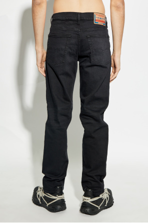 Diesel Jeans 2023 D-FINITIVE L.34