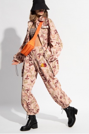 Camo trousers od The Attico