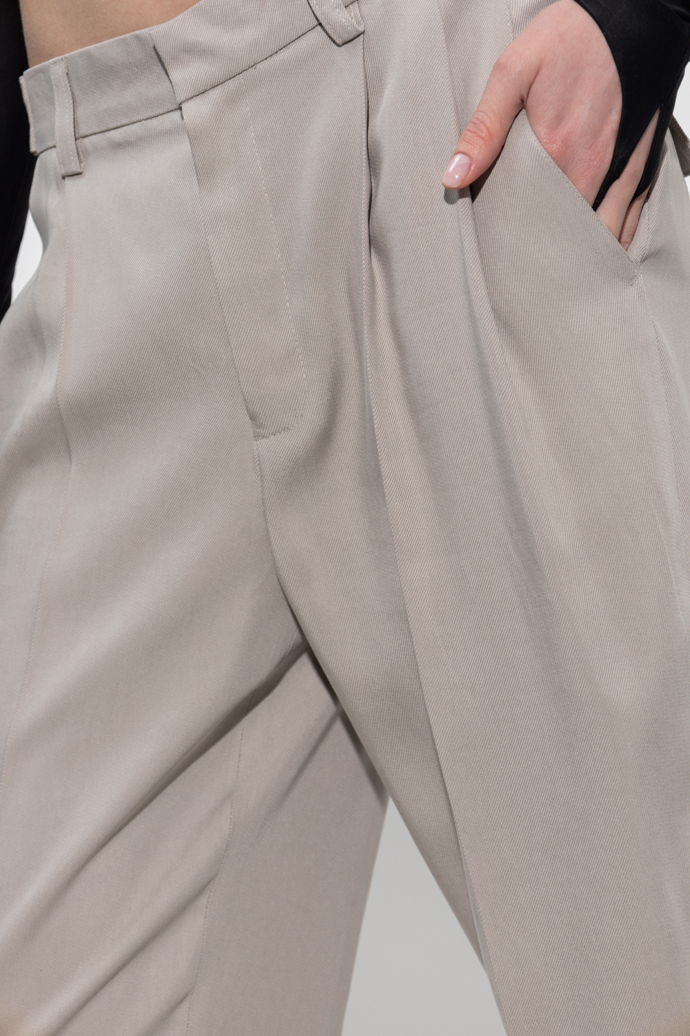 MISBHV Pleat-front trousers