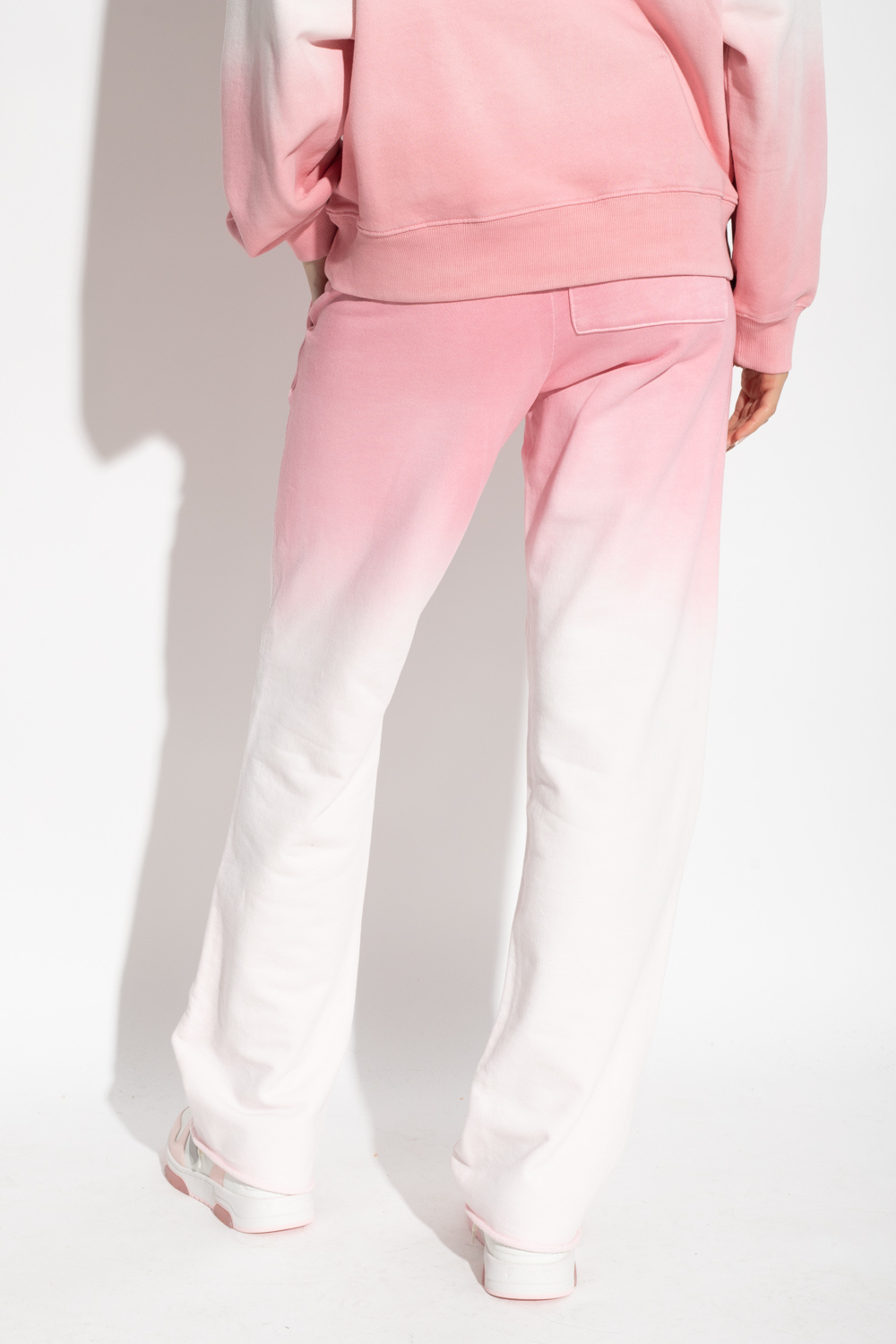 Pink sweatpants with pockets