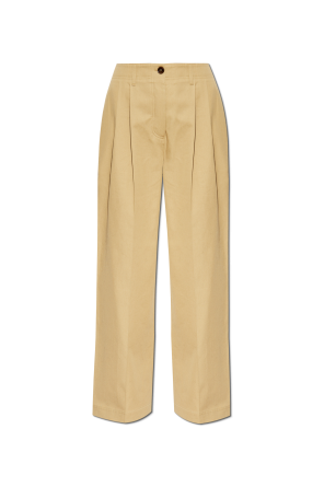 Pleated trousers