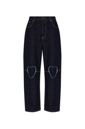 High-waisted jeans