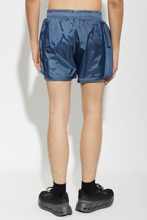 Moschino Pantalones cortos de la línea "Active"