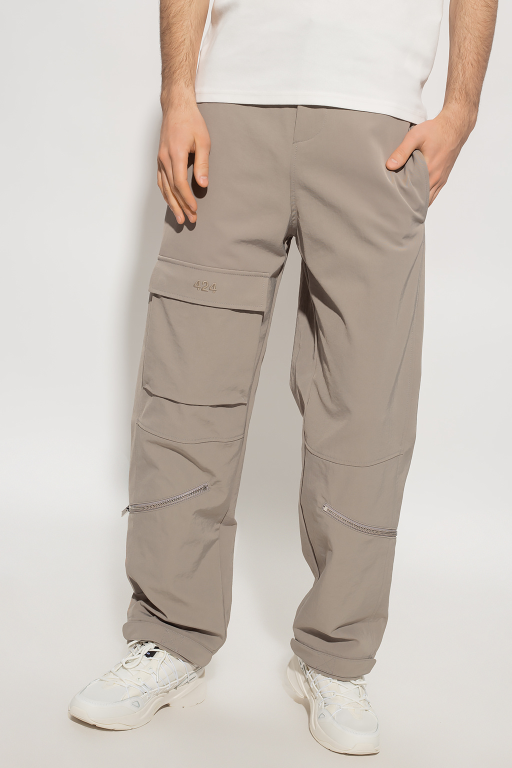 424 Trousers with lace pockets