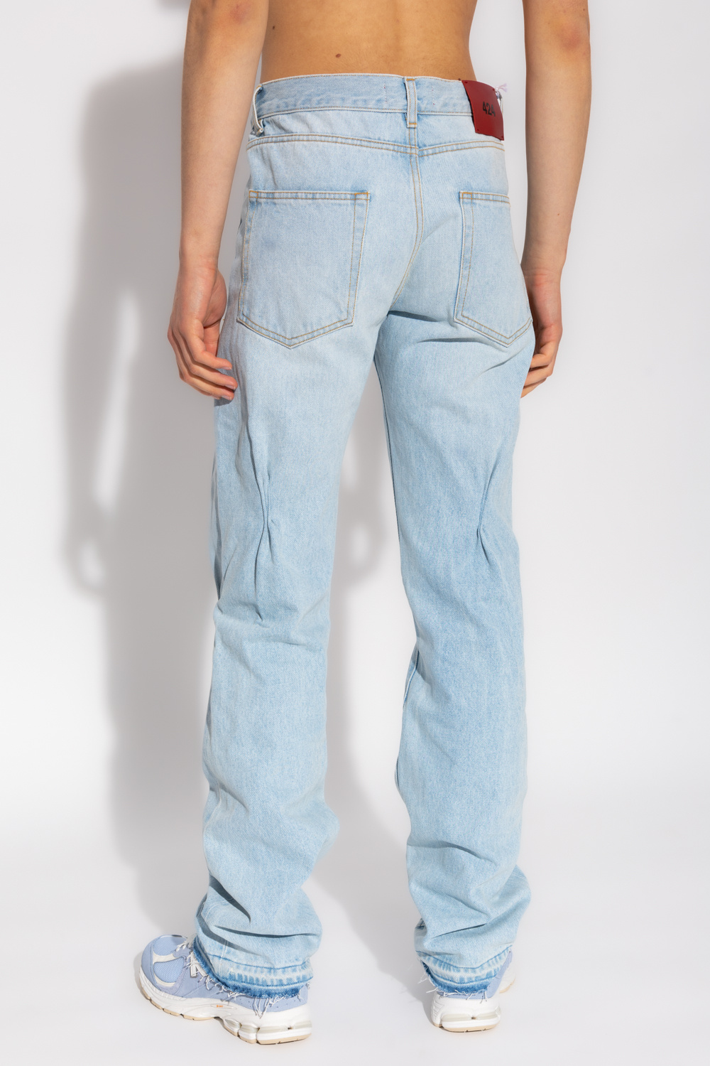 424 Jeans with stitching details