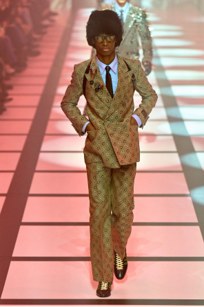 Gucci Patterned pleat-front trousers