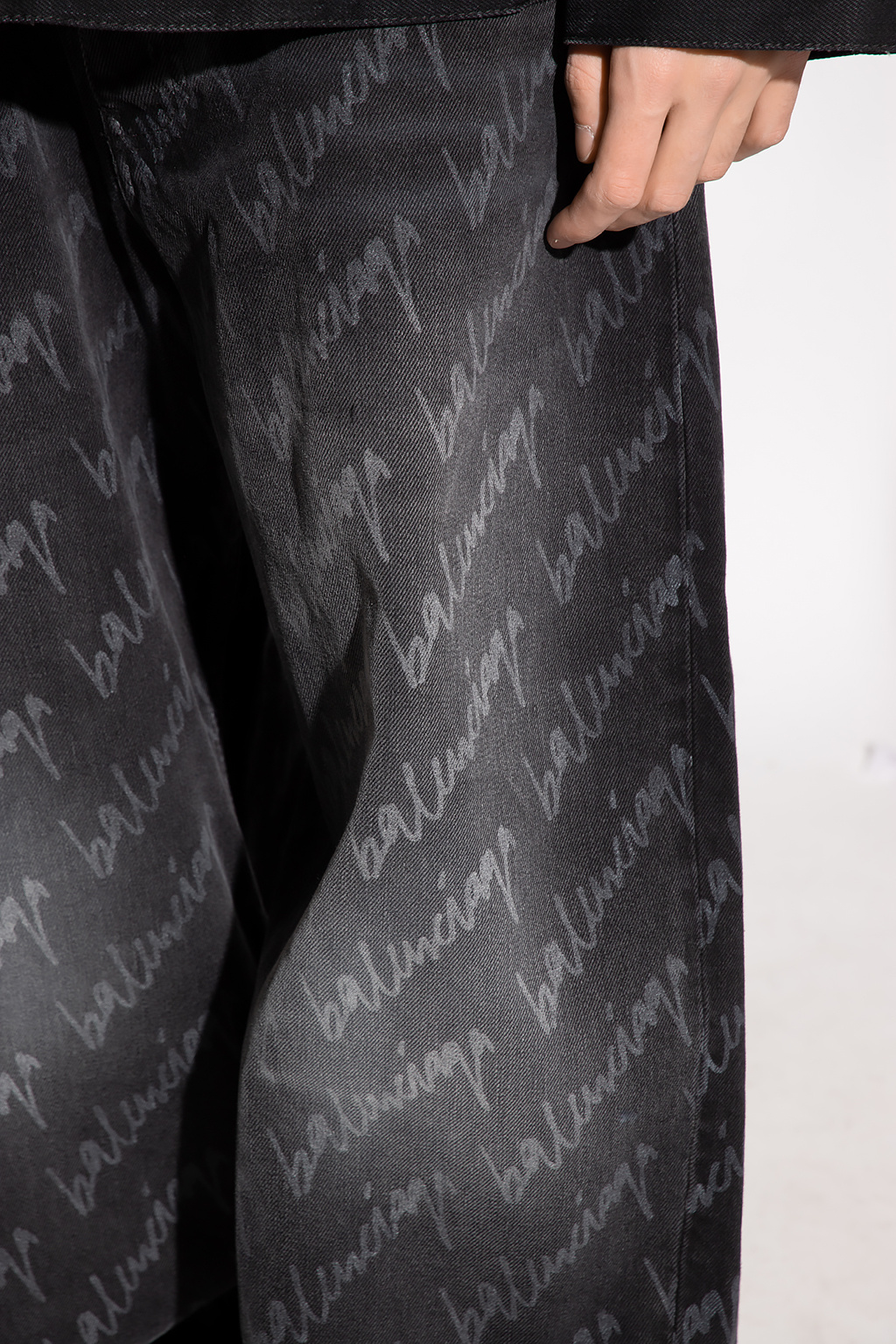 Louis Vuitton Harlequin Sleeve Leather Jacket BLACK. Size 38