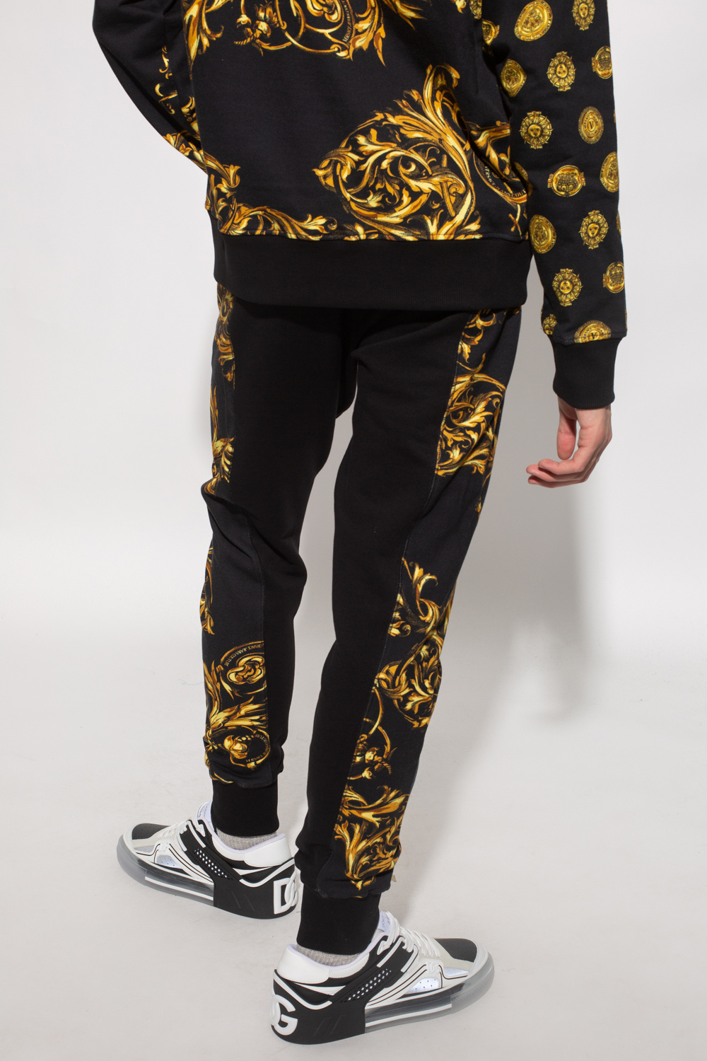 Balmain logo tape slim jeans Sweatpants with Baroque motif