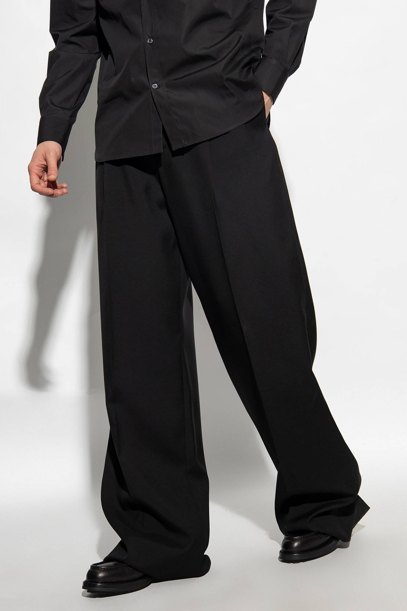 Alexander McQueen Wool pleat-front trousers