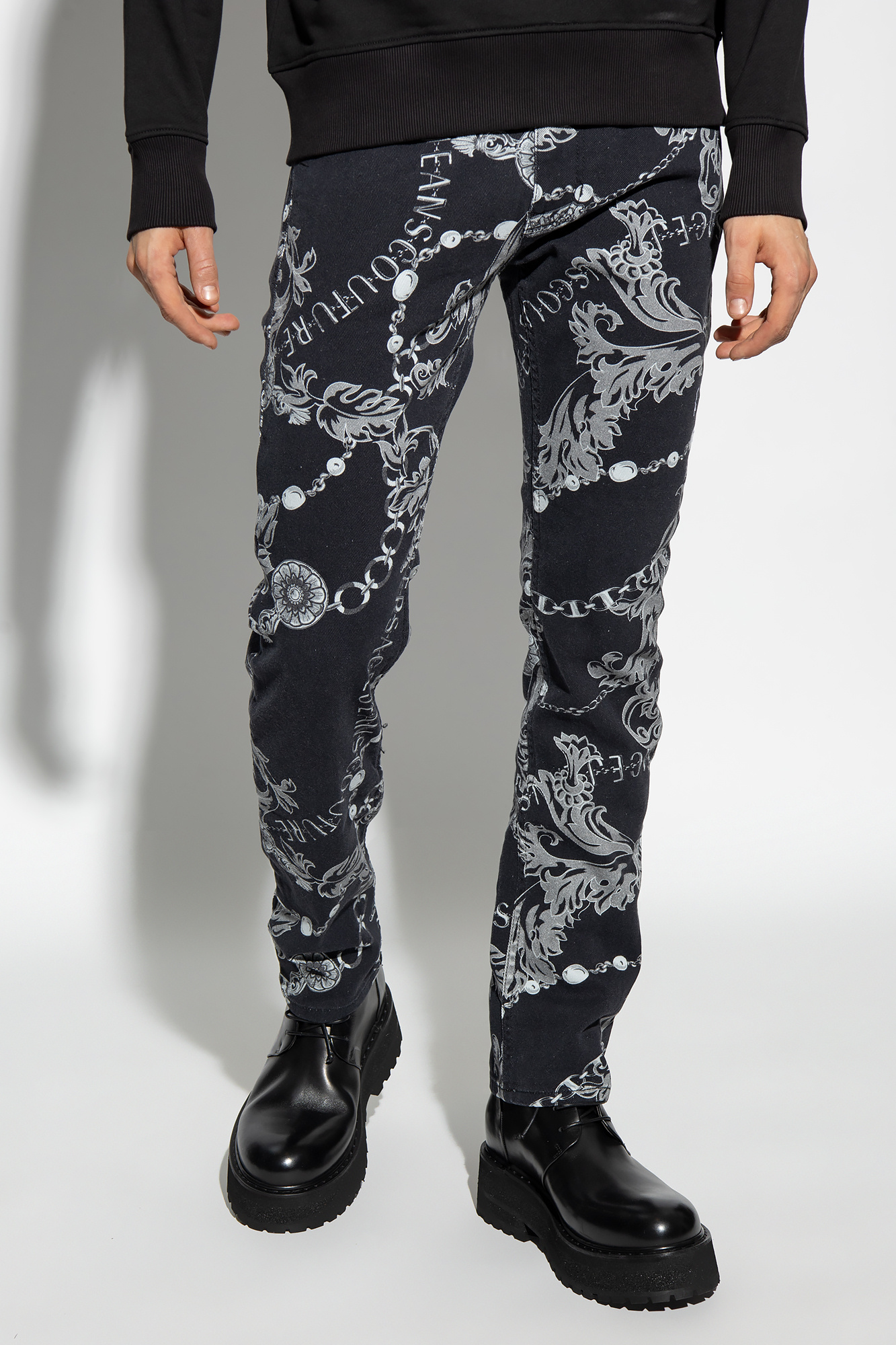 Jamie Jeans in Mittelblau mit großen Rissen Printed jeans