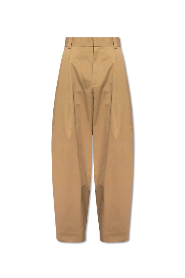 Trousers with pleats od Bottega Veneta