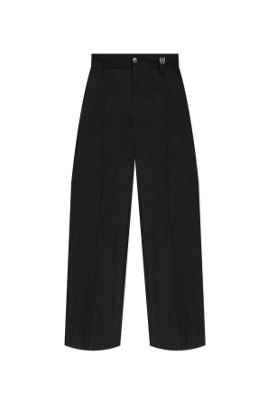 Loose-fit pleated trousers
