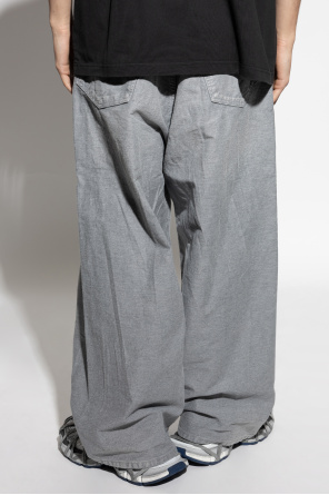 Balenciaga Jeans mit aufgesticktem Logo