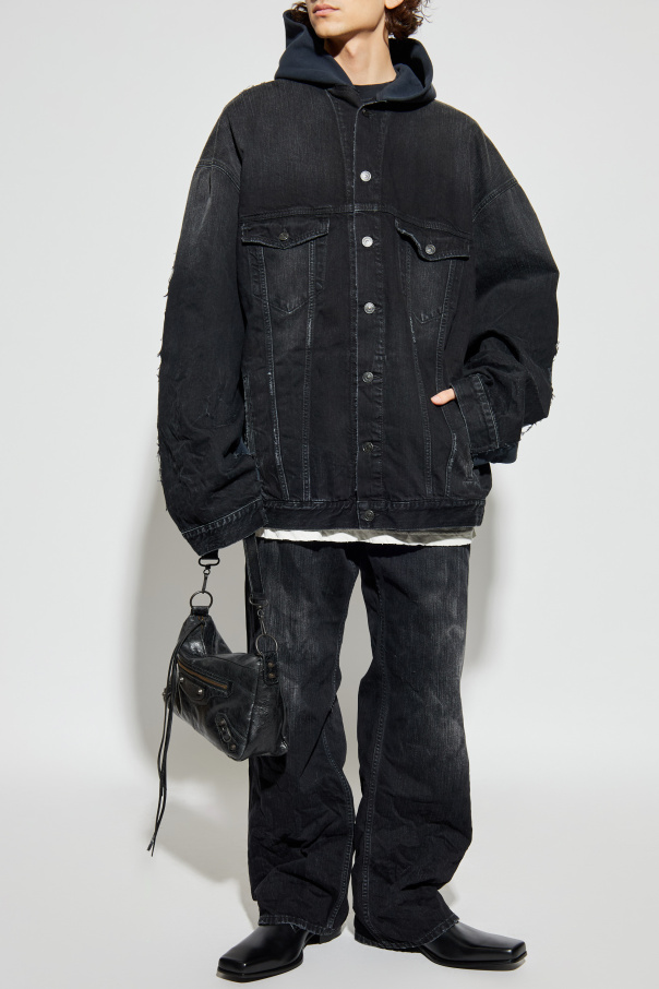 Balenciaga Jeans mit „Vintage“-Effekt