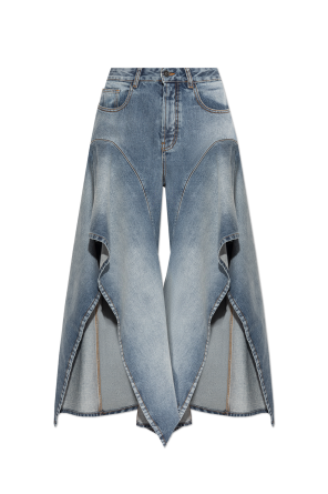 Jeans asimétricos con efecto `vintage`