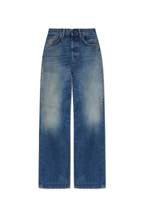 Jeans mit weiten Beinen