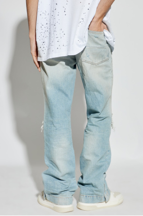 Amiri Vaqueros con roturas