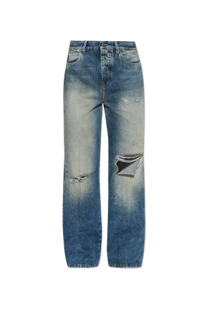 Jeans con pernera acampanada