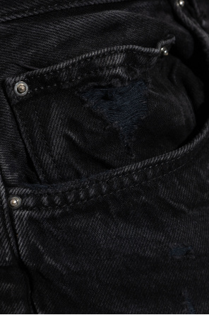 Amiri Jeans with logo