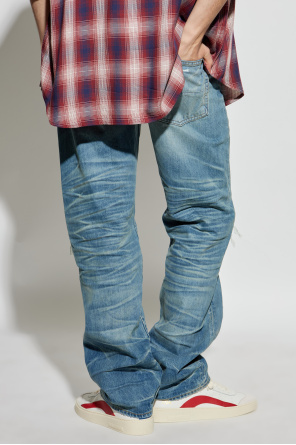 Amiri Vaqueros con efecto 'vintage'