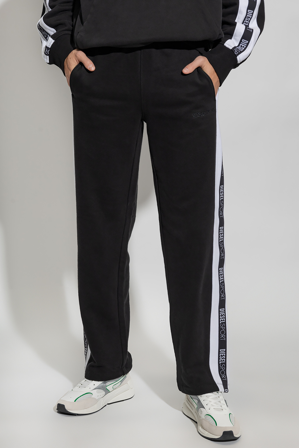 Diesel ‘AMSB-JAGER-HT33’ sweatpants