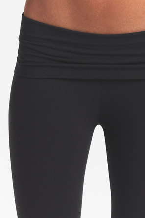 SKIMS Flared leggings