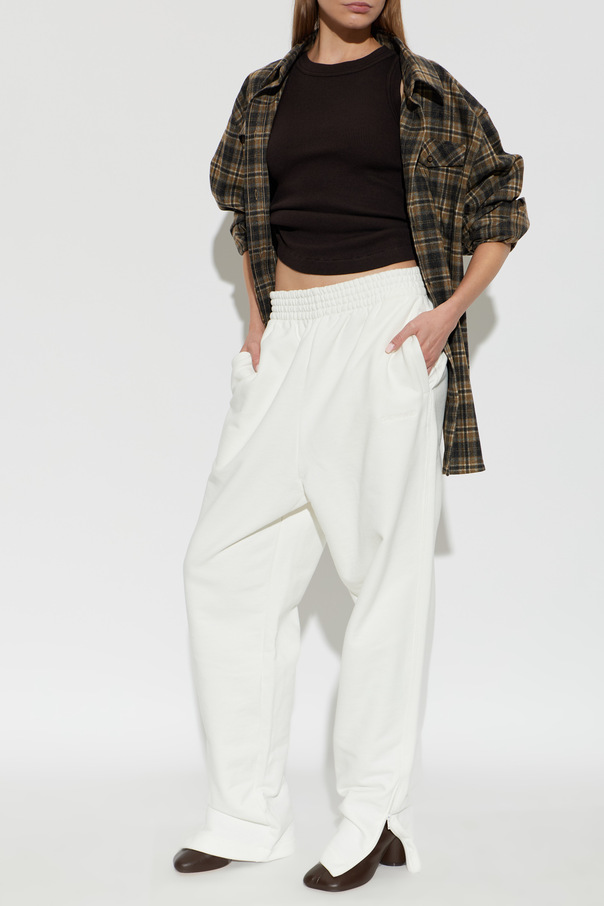The Mannei Sweatpants