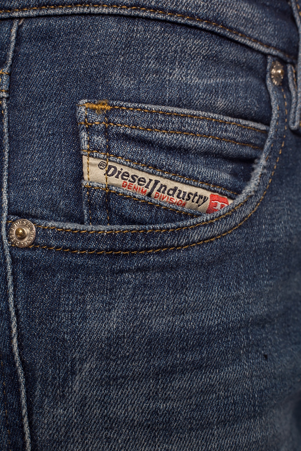 Diesel ‘Babhila’ stonewashed jeans